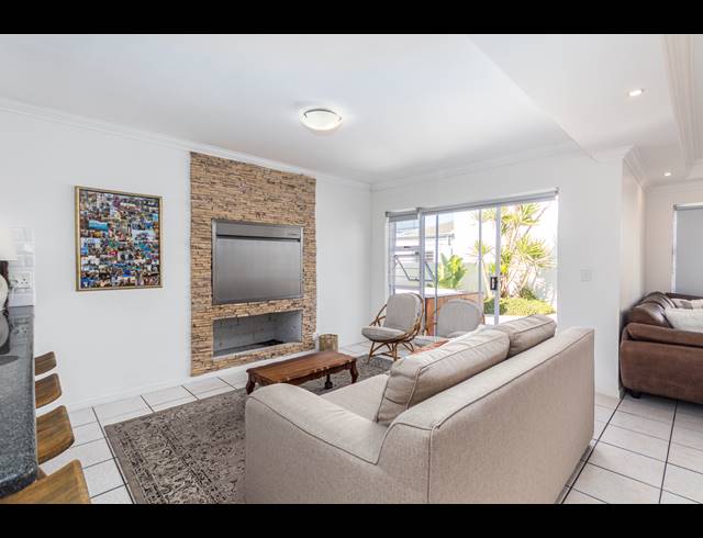 3 BEDROOM HOUSE TO LET IN BIG BAY